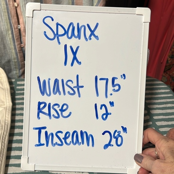 SPANX Stretch Twill Cargo Jogger with Ankle Zip in Parchm Cream Size 1X - Picture 6 of 16